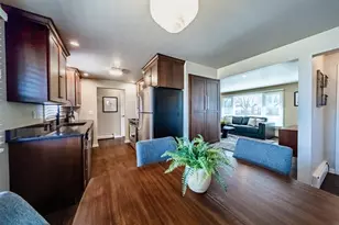 1112 Blue Ridge Dr, Green Bay, WI 54304 - Photo 9