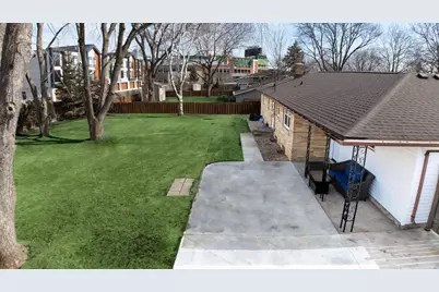 1112 Blue Ridge Drive, Green Bay, WI 54304 - Photo 39