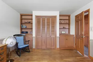 907 Ernst Dr, Green Bay, WI 54304 - Photo 5