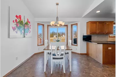 3473 Wiggins Way, Green Bay, WI 54311 - Photo 9