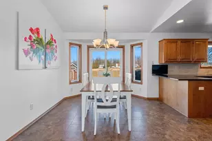 3473 Wiggins Way, Green Bay, WI 54311 - Photo 9