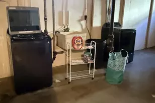 1269 Primrose Ln, Neenah, WI 54965 - Photo 21