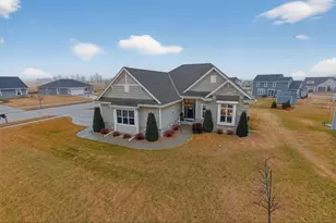 235 Farmstead Dr, Slinger, WI 53086 - Photo 41