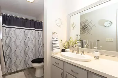 841 E Windfield Place, Appleton, WI 54911 - Photo 17