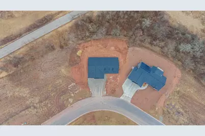 2984 Creekwood Drive, Green Bay, WI 54311 - Photo 65