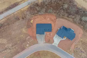 2984 Creekwood Dr, Green Bay, WI 54311 - Photo 65