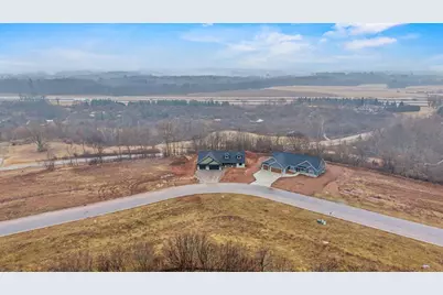 2984 Creekwood Drive, Green Bay, WI 54311 - Photo 67