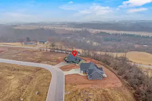 2984 Creekwood Dr, Green Bay, WI 54311 - Photo 71