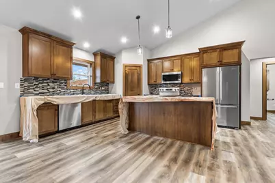 2984 Creekwood Drive, Green Bay, WI 54311 - Photo 17