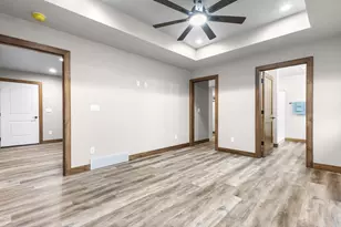 2984 Creekwood Dr, Green Bay, WI 54311 - Photo 35