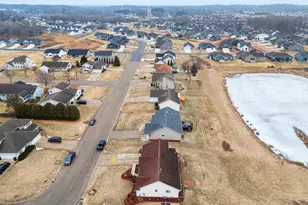 2270 Maddy Ct, Green Bay, WI 54303 - Photo 57