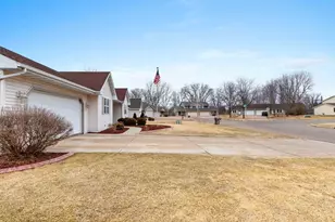 2270 Maddy Ct, Green Bay, WI 54303 - Photo 65
