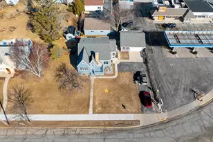 413 Jefferson St, Algoma, WI 54201 - Photo 73