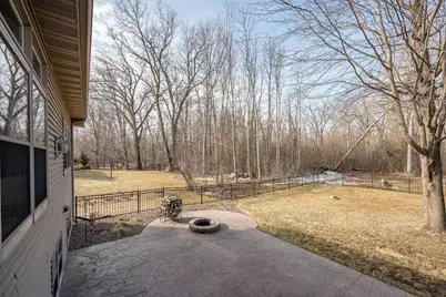 2503 Wilding Way, Suamico, WI 54173 - Photo 9