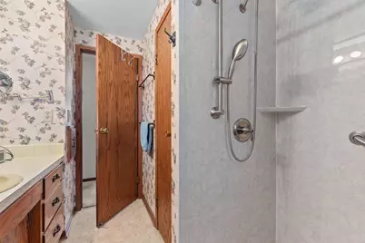 1029 Alva Street, Menasha, WI 54952 - Photo 21