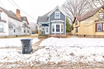 813 6th Avenue, Menominee, MI 49858 - Photo 1