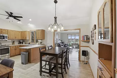 22 Spencer Village Court, Appleton, WI 54914 - Photo 7