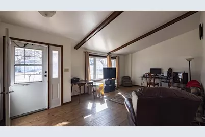 505 Park Avenue, Waupaca, WI 54981 - Photo 3