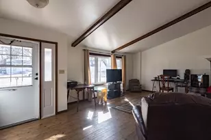 505 Park Ave, Waupaca, WI 54981 - Photo 3