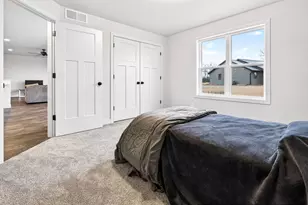 1743 Legacy Ln, Neenah, WI 54956 - Photo 21