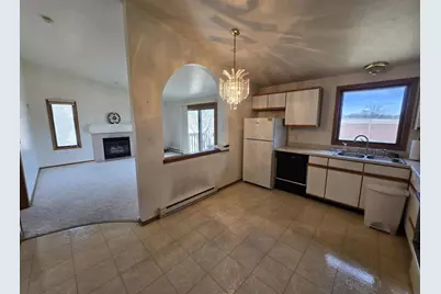 2381 Cedar Ridge Court #D, Green Bay, WI 54313 - Photo 7