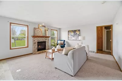 N9678 Hopfensperger Road, Appleton, WI 54915 - Photo 3