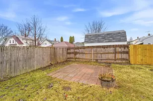 727 1st St, Menasha, WI 54952 - Photo 23