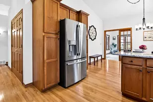 1831 E Sylvan Ave, Appleton, WI 54915 - Photo 3