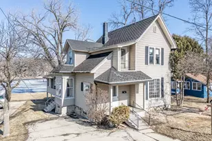 211 E Wolf River Ave, New London, WI 54961 - Photo 43