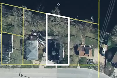 211 E Wolf River Avenue, New London, WI 54961 - Photo 5