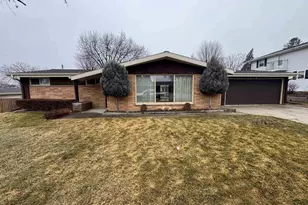 2414 Lina Ln, Green Bay, WI 54304 - Photo 1