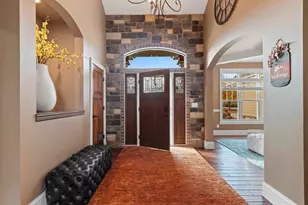 1336 S Sedona Cir, Oneida, WI 54155 - Photo 7