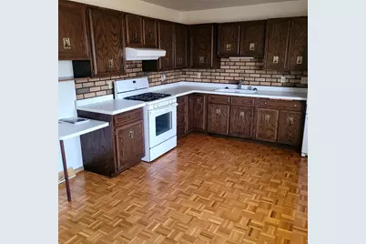 1947 Minnesota Street, Oshkosh, WI 54902 - Photo 5