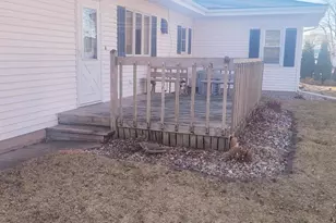 1947 Minnesota St, Oshkosh, WI 54902 - Photo 3