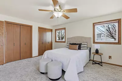 648 Wanda Avenue, Neenah, WI 54956 - Photo 11