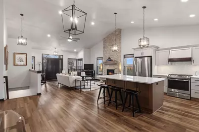 1400 Lighthouse Village Road, Fond du Lac, WI 54937 - Photo 5