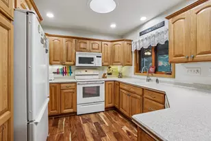 N6311 Fairy Springs Rd, Stockbridge, WI 54129 - Photo 9