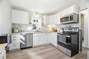 376 8th St, Fond du Lac, WI 54935 - Photo 9