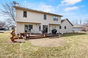 1955 W Baraboo Cir, De Pere, WI 54115 - Photo 25