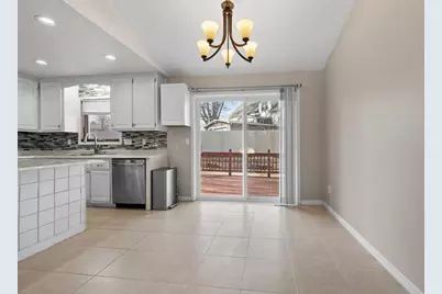 2494 Vagabond Street, Green Bay, WI 54302 - Photo 5