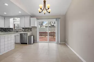 2494 Vagabond St, Green Bay, WI 54302 - Photo 5