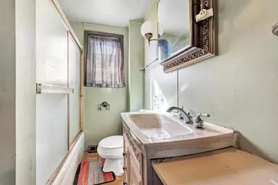 1611 Jackson Street, Two Rivers, WI 54241 - Photo 5