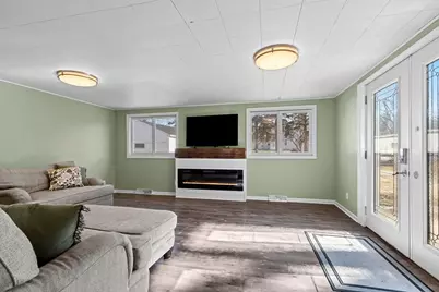 115 S Washington Street, De Pere, WI 54115 - Photo 5