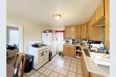 108 N Hickory Street, Fond du Lac, WI 54935 - Photo 3