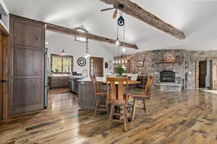 E9588 Mulroy Rd, Mukwa, WI 54961 - Photo 7