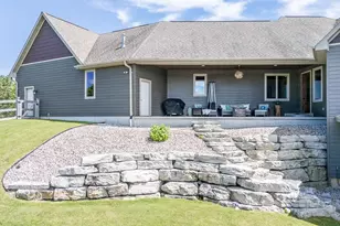 E9588 Mulroy Rd, New London, WI 54961 - Photo 61