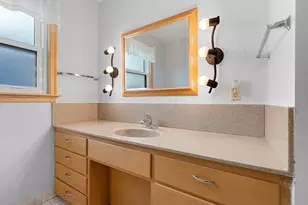 138 Hazel St, Neenah, WI 54956 - Photo 25