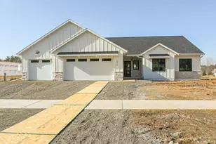 3379 Glendale Ave, Green Bay, WI 54313 - Photo 1