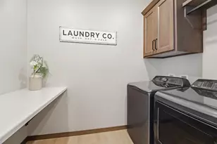 2875 E Turquoise Ln, Appleton, WI 54913 - Photo 15