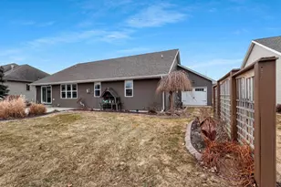345 Crosswinds Ln, Green Bay, WI 54311 - Photo 45